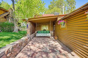 14 Mi to Main Street Moab: Cabin w/ Hot Tub Access