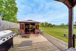 Dog-friendly Cabin Near Pymatuning Lake!