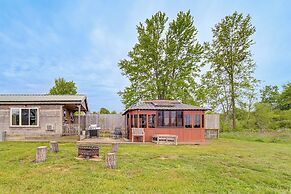 Dog-friendly Cabin Near Pymatuning Lake!