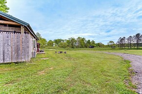Dog-friendly Cabin Near Pymatuning Lake!
