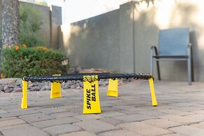 Spacious Pet Friendly 5BR with Pool In Glendale by RedAwning