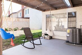 Covello 3 Br W/ Backyard North Hollywood 3 Bedroom Home by RedAwning