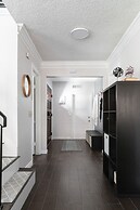 Covello 3 Br W/ Backyard North Hollywood 3 Bedroom Home by RedAwning