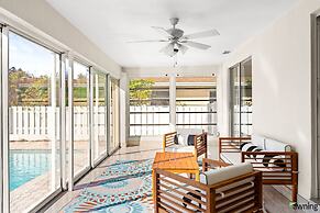 Modern 3br Pool Game Room 3 Bedroom Home by RedAwning