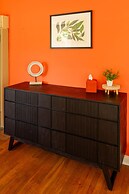 Fox Manor The Ultimate Fresno Getaway 5 Bedroom Home by RedAwning