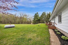 Serene Riverside Retreat 3 Bedroom Home by RedAwning