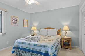 Breakers C32 2 Bedroom Condo by RedAwning