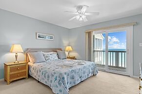 Breakers C32 2 Bedroom Condo by RedAwning