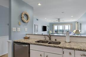 Breakers C32 2 Bedroom Condo by RedAwning