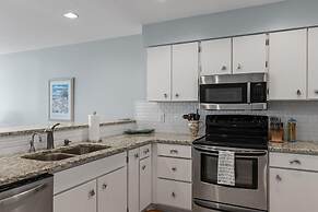 Breakers C32 2 Bedroom Condo by RedAwning