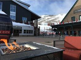 Resort Plaza 5022 2 Bedroom Condo