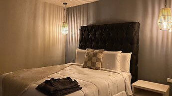 ALTAMONTE HOTEL BOUTIQUE