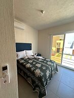 Puerto Vallarta Altavela Egina 55