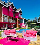 Pousada Pink Village