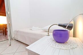 Seafront Apartments Anthony