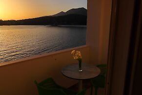 Seafront Apartments Anthony