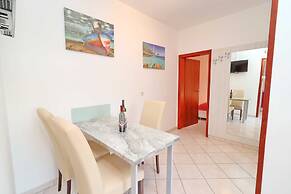 Seafront Apartments Anthony