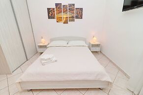 Seafront Apartments Anthony