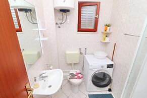 Seafront Apartments Anthony