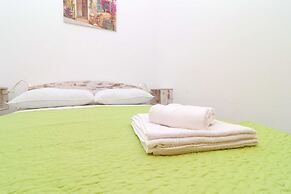 Seafront Apartments Anthony