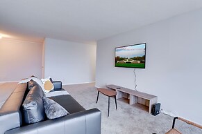 Exceptional Apartment  Crystal City