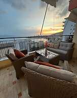 Yellow Apartment Saranda