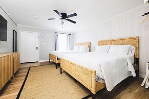 Seabirds Motel At Kure Beach