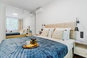 Lumina 4-room apart near Pałac Kultury