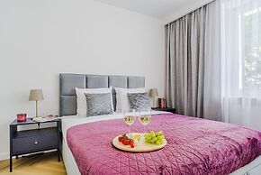 Lumina 4-room apart near Pałac Kultury