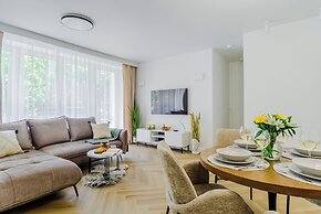 Lumina 4-room apart near Pałac Kultury