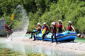 Base Camp - Glamping Resort Bovec