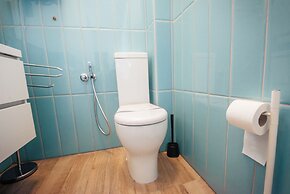 Green Hill Apartment