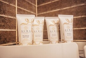 Green Hill Apartment