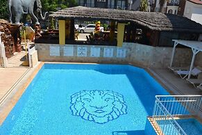 SAFARİ SUİT APART HOTEL