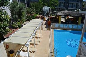 SAFARİ SUİT APART HOTEL