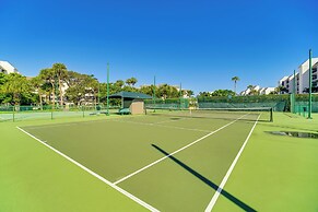 Luxe Fort Pierce Beach Condo w/ Golf Views!