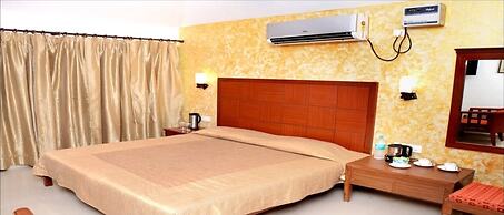 Hermitage Huts Tourist Resort