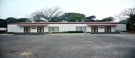 Hermitage Huts Tourist Resort