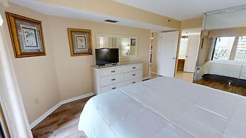 Inlet Reef 413 2 Bedroom Condo by RedAwning