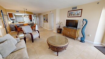 Inlet Reef 413 2 Bedroom Condo by RedAwning