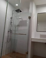 Cozy Don Mueang Hotel