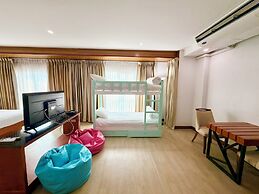 Cozy Don Mueang Hotel