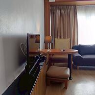 Cozy Don Mueang Hotel