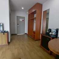 Cozy Don Mueang Hotel