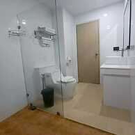 Cozy Don Mueang Hotel