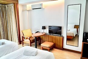 Cozy Don Mueang Hotel