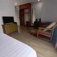 Cozy Don Mueang Hotel
