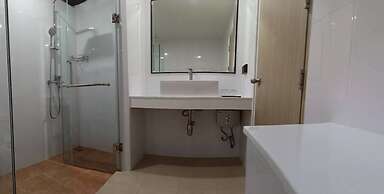 Cozy Don Mueang Hotel