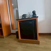 Cozy Don Mueang Hotel