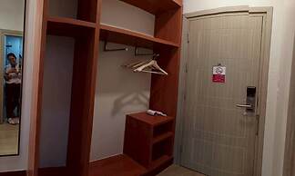 Cozy Don Mueang Hotel